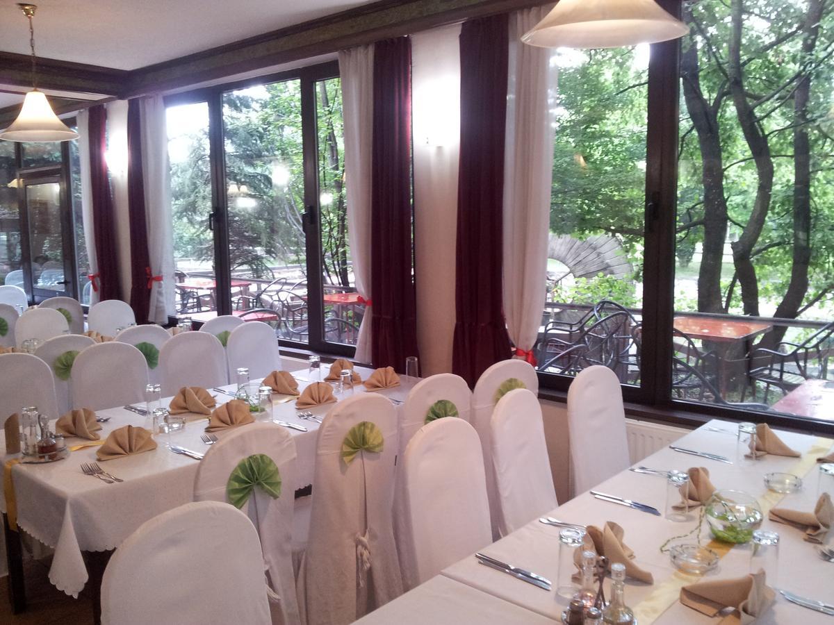 Hotel Rimski Most Ilidža Ngoại thất bức ảnh